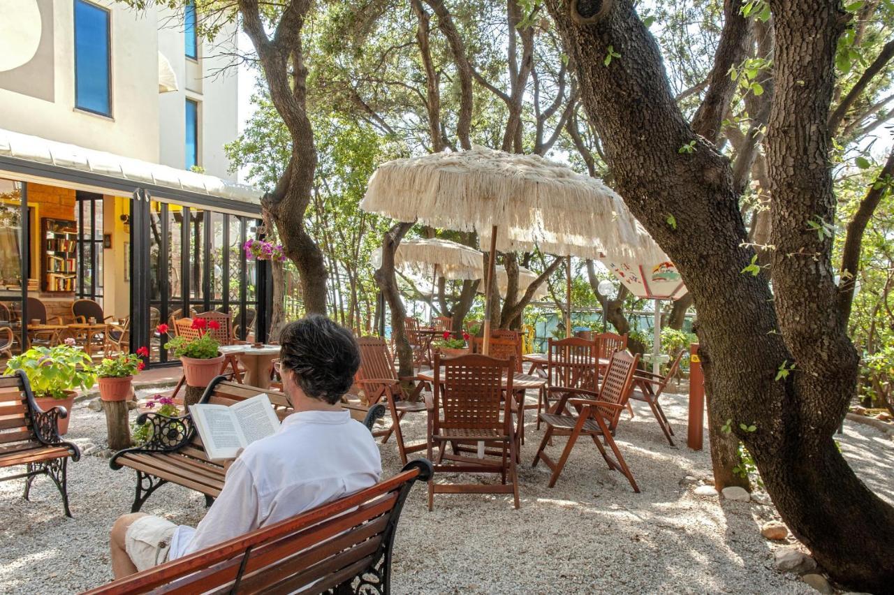 Hotel Villa Lo Scoglietto Σαν Βιντσέντσο Εξωτερικό φωτογραφία