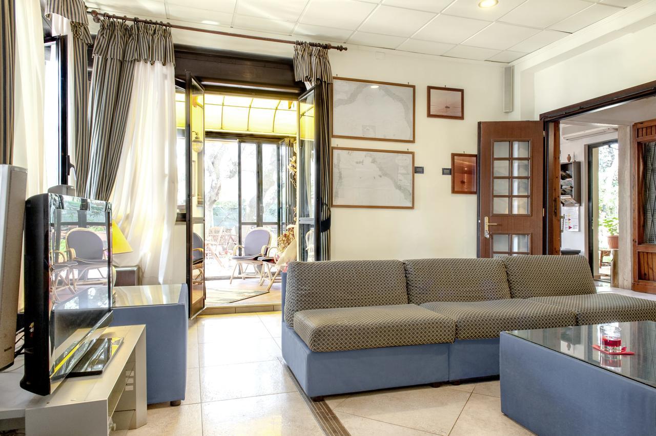Hotel Villa Lo Scoglietto Σαν Βιντσέντσο Εξωτερικό φωτογραφία